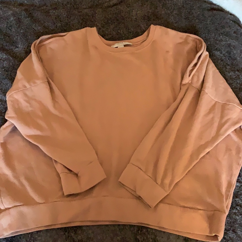 Sweater / crew neck